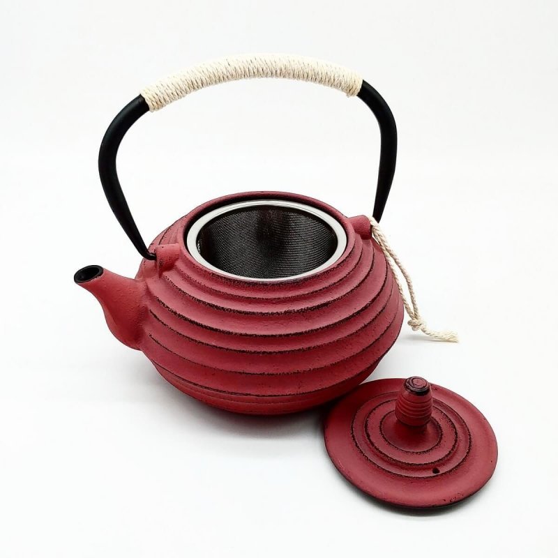 Iron Cast Teapot Red "Changbai Velvet" - 700ml