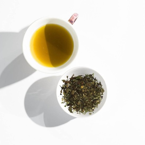 Té Blanco con Limón Y Jengibre