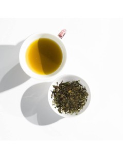 Té Blanco con Limón Y Jengibre