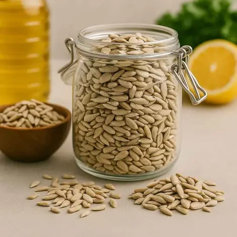Semi di girasole sono un alimento ricco en vitamina E, fiber e magnesio