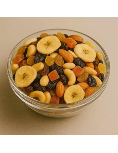 Tropische Trockenfrüchte-Mischung - Banane, Papaya, Mandeln für mehr Energie
