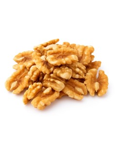 Gherigli di Noce spezzati in due metà ideale per spuntini, torte e yogurt