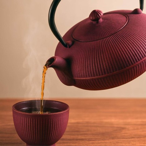 Teekanne aus Gusseisen Ning Bordeaux - 1200ml